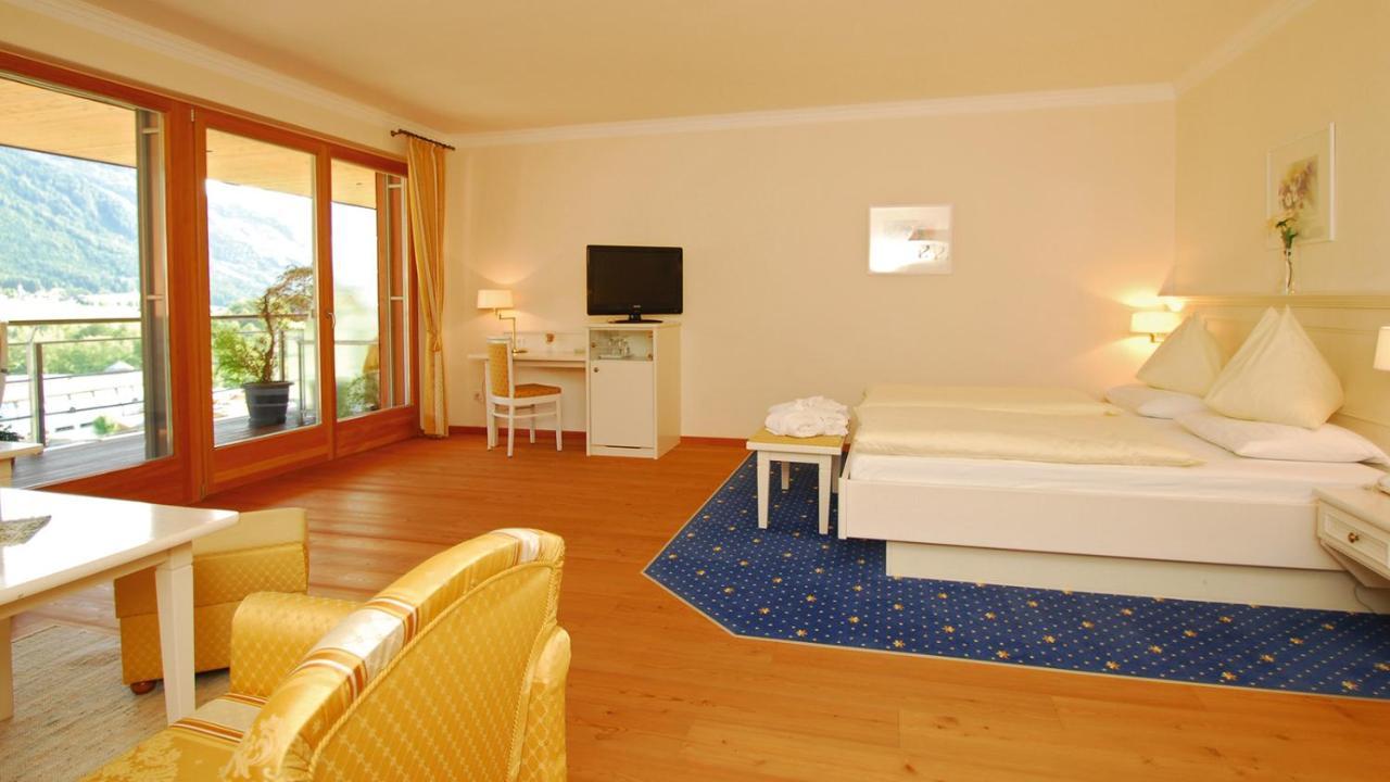 Hotel Olympia บรูนิโก ภายนอก รูปภาพ